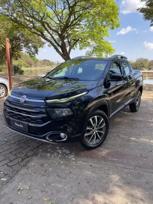 FIAT TORO 2.0 16V TURBO DIESEL VOLCANO 4WD AT9