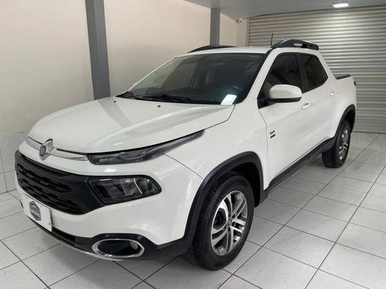 FIAT TORO 2.0 16V TURBO DIESEL FREEDOM 4WD AT9