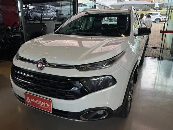 FIAT TORO 2.0 16V TURBO DIESEL VOLCANO 4WD AT9
