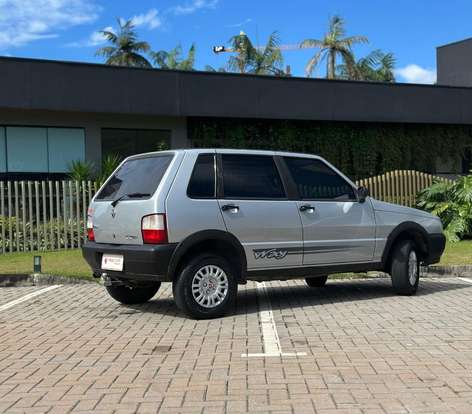 FIAT-UNO-1.0 MPI MILLE WAY ECONOMY 8V FLEX 4P MANUAL FIAT-UNO-2010