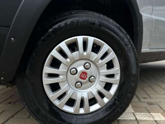 FIAT-UNO-1.0 MPI MILLE WAY ECONOMY 8V FLEX 4P MANUAL FIAT-UNO-2010
