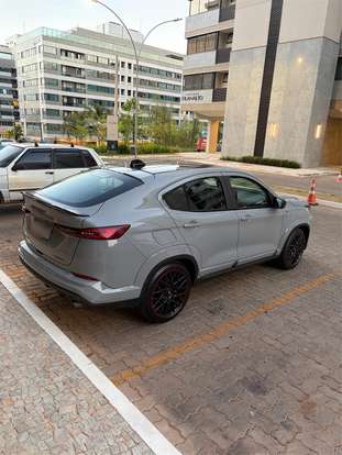 FIAT-FASTBACK-2024