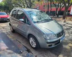 FIAT IDEA 1.4 MPI ELX 8V FLEX 4P MANUAL FIAT IDEA 1.4 MPI ELX 8V FLEX 4P MANUAL