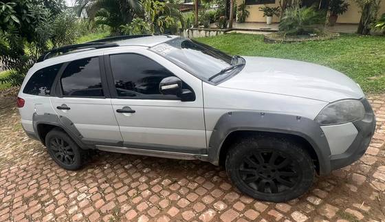 FIAT PALIO 1.8 MPI ADVENTURE WEEKEND 16V FLEX 4P MANUAL