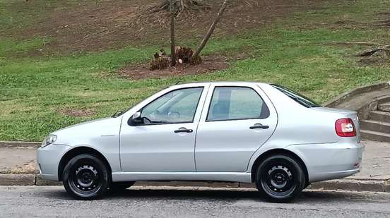 FIAT-SIENA-2010