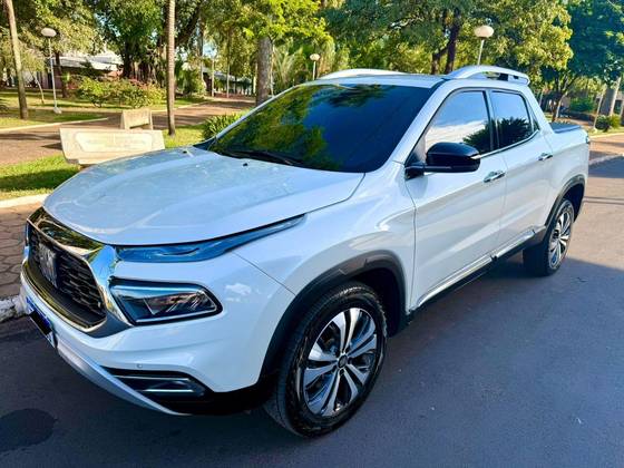 FIAT TORO 2.0 16V TURBO DIESEL VOLCANO 4WD AT9