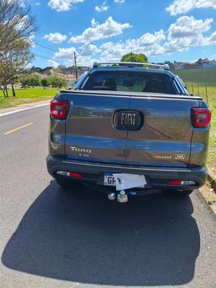 FIAT-TORO-2021