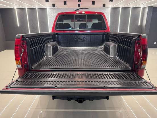 FORD-F-250-3.9 XLT 4X2 CS DIESEL 2P MANUAL FORD-F-250-2004