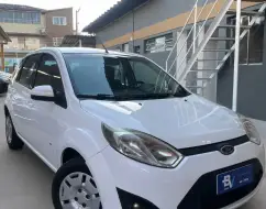 FORD FIESTA 1.0 ROCAM HATCH 8V FLEX 4P MANUAL FORD FIESTA 1.0 ROCAM HATCH 8V FLEX 4P MANUAL