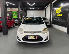FORD FIESTA 1.6 ROCAM HATCH 8V FLEX 4P MANUAL FORD FIESTA 1.6 ROCAM HATCH 8V FLEX 4P MANUAL