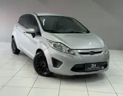 FORD FIESTA 1.6 SE HATCH 16V FLEX 4P MANUAL FORD FIESTA 1.6 SE HATCH 16V FLEX 4P MANUAL