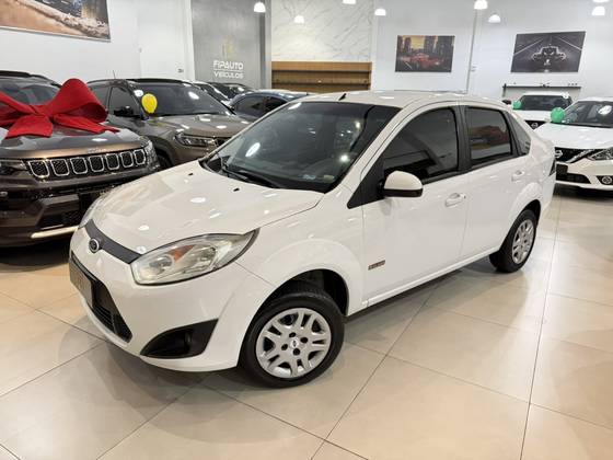 FORD FIESTA 1.6 MPI SEDAN 8V FLEX 4P MANUAL