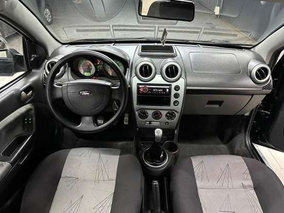 FORD-FIESTA-1.6 MPI TRAIL HATCH 8V FLEX 4P MANUAL FORD-FIESTA-2010