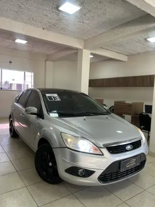 FORD FOCUS 2.0 GLX 16V FLEX 4P MANUAL