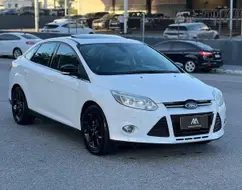 FORD FOCUS 2.0 SE PLUS SEDAN 16V FLEX 4P AUTOMÁTICO FORD FOCUS 2.0 SE PLUS SEDAN 16V FLEX 4P AUTOMÁTICO