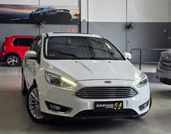 FORD FOCUS 2.0 TITANIUM 16V FLEX 4P POWERSHIFT FORD FOCUS 2.0 TITANIUM 16V FLEX 4P POWERSHIFT