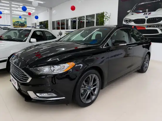 FORD-FUSION-2018