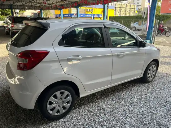 FORD-KA-2017