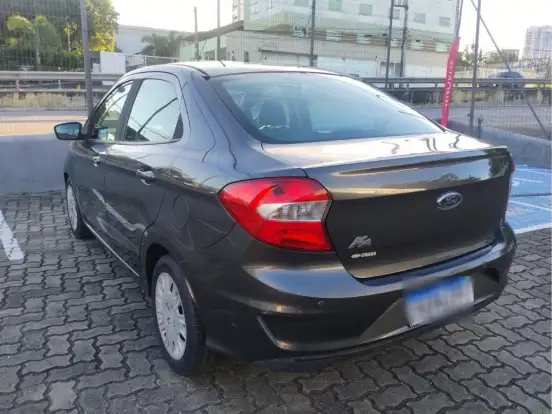 FORD-KA-1.5 TI-VCT FLEX SE SEDAN AUTOMÁTICO FORD-KA-2018