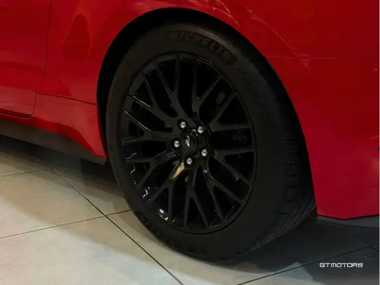 FORD-MUSTANG-2018
