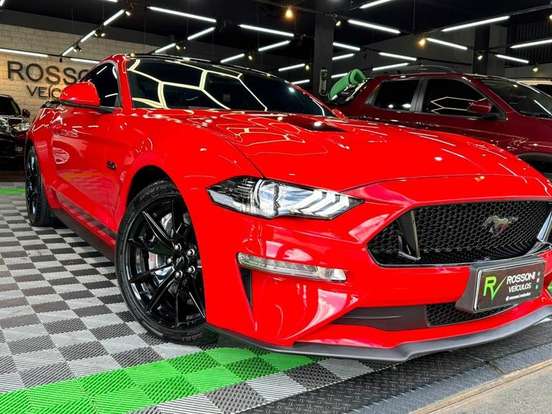 FORD-MUSTANG-2020