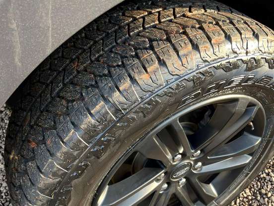 FORD-F-150-5.0 V8 GASOLINA CD LARIAT FX4 AUTOMÁTICO FORD-F-150-2023