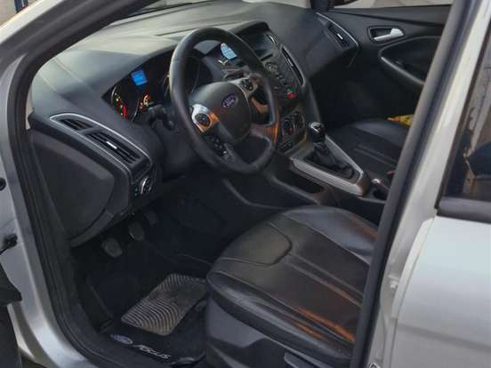 FORD-FOCUS-1.6 SE 16V FLEX 4P MANUAL FORD-FOCUS-2015