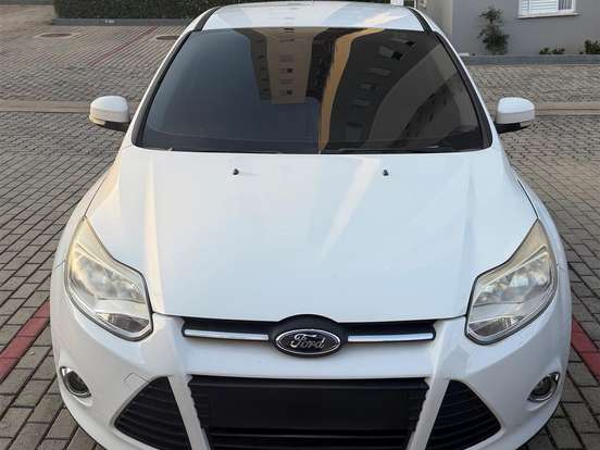 FORD-FOCUS-2.0 SE 16V FLEX 4P POWERSHIFT FORD-FOCUS-2014