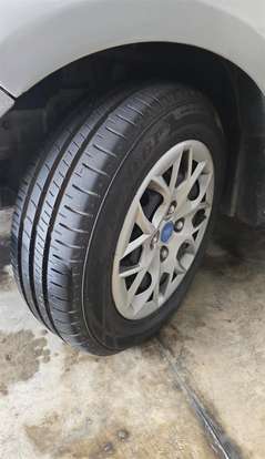 FORD-KA-2015