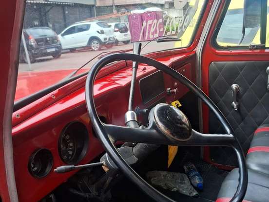 FORD-RURAL-2.8 4X4 6 CILINDROS 12V GASOLINA 2P MANUAL FORD-RURAL-1973