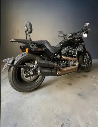 HARLEY-DAVIDSON-SOFTAIL FAT BOB 107-2018