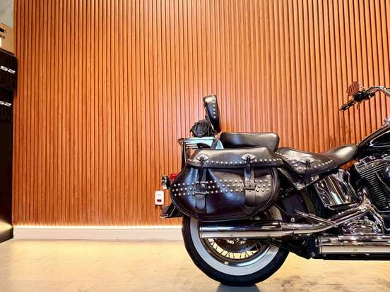 HARLEY-DAVIDSON-SOFTAIL HERITAGE CLASSIC-2015