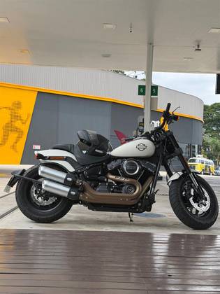 HARLEY-DAVIDSON SOFTAIL FAT BOB 107 
