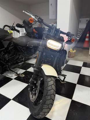 HARLEY-DAVIDSON-SOFTAIL FAT BOB 107-2018