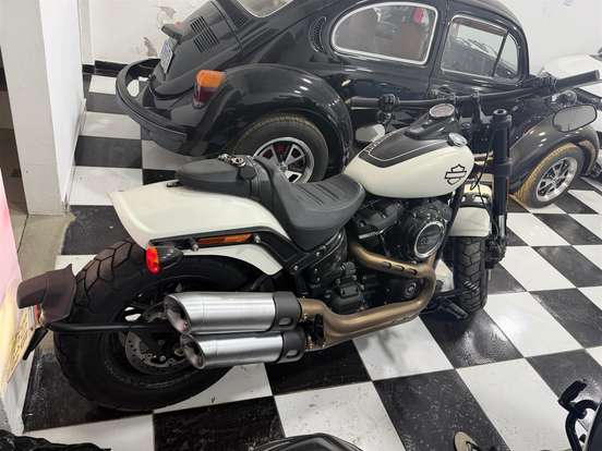 HARLEY-DAVIDSON-SOFTAIL FAT BOB 107 HARLEY-DAVIDSON-SOFTAIL FAT BOB 107-2018