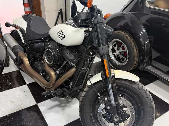 HARLEY-DAVIDSON-SOFTAIL FAT BOB 107 HARLEY-DAVIDSON-SOFTAIL FAT BOB 107-2018
