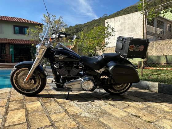 HARLEY-DAVIDSON SOFTAIL FAT BOY 114 