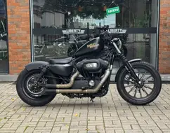 HARLEY-DAVIDSON SPORTSTER IRON 883 HARLEY-DAVIDSON SPORTSTER IRON 883
