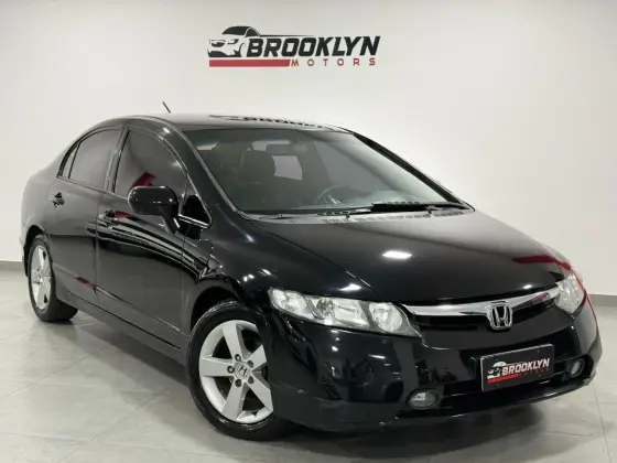HONDA CIVIC 1.8 LXS 16V FLEX 4P MANUAL HONDA CIVIC 1.8 LXS 16V FLEX 4P MANUAL