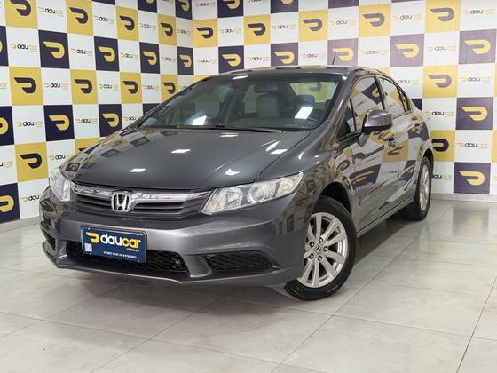 HONDA CIVIC 1.8 LXS 16V FLEX 4P AUTOMÁTICO