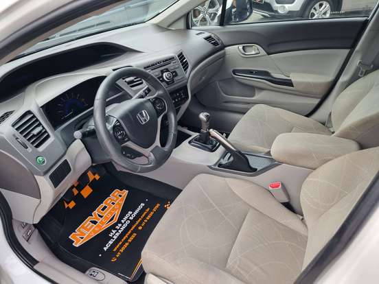 HONDA-CIVIC-2013