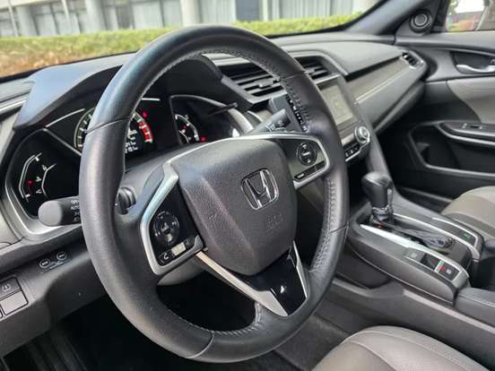 HONDA-CIVIC-2021