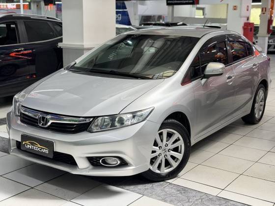 HONDA CIVIC 2.0 LXR 16V FLEX 4P AUTOMÁTICO