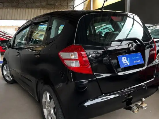 HONDA-FIT-1.4 LX 16V FLEX 4P MANUAL HONDA-FIT-2010