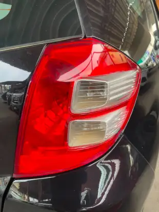 HONDA-FIT-2010
