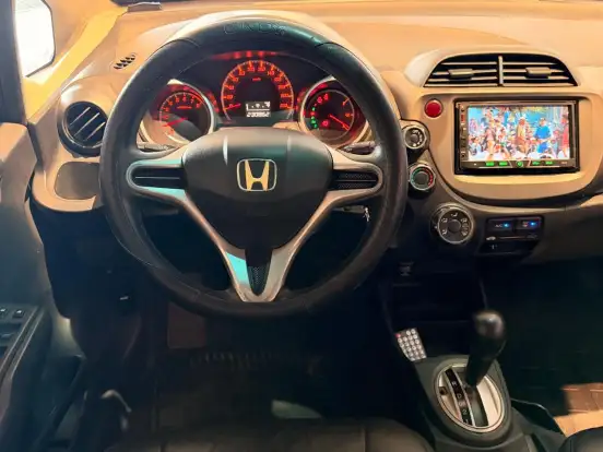 HONDA-FIT-2008