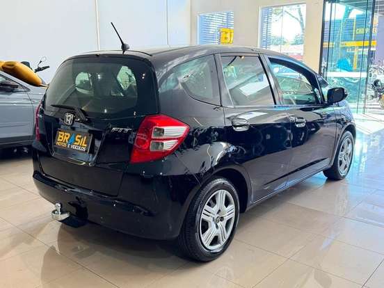 HONDA-FIT-2011