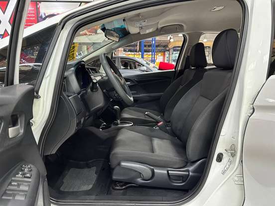 HONDA-FIT-2019