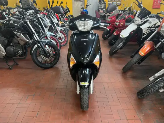 HONDA-LEAD 110-2010