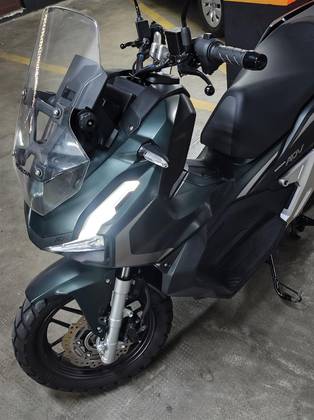 HONDA ADV 